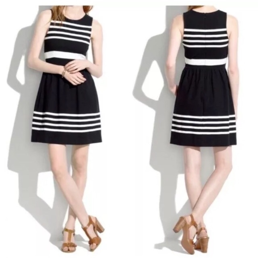 Madewell striped sleeveless dress with pockets!